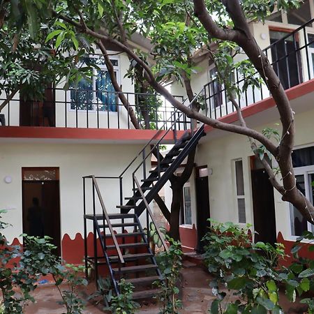 Гостевой дом Da Mantra House Тируваннамалай Экстерьер фото